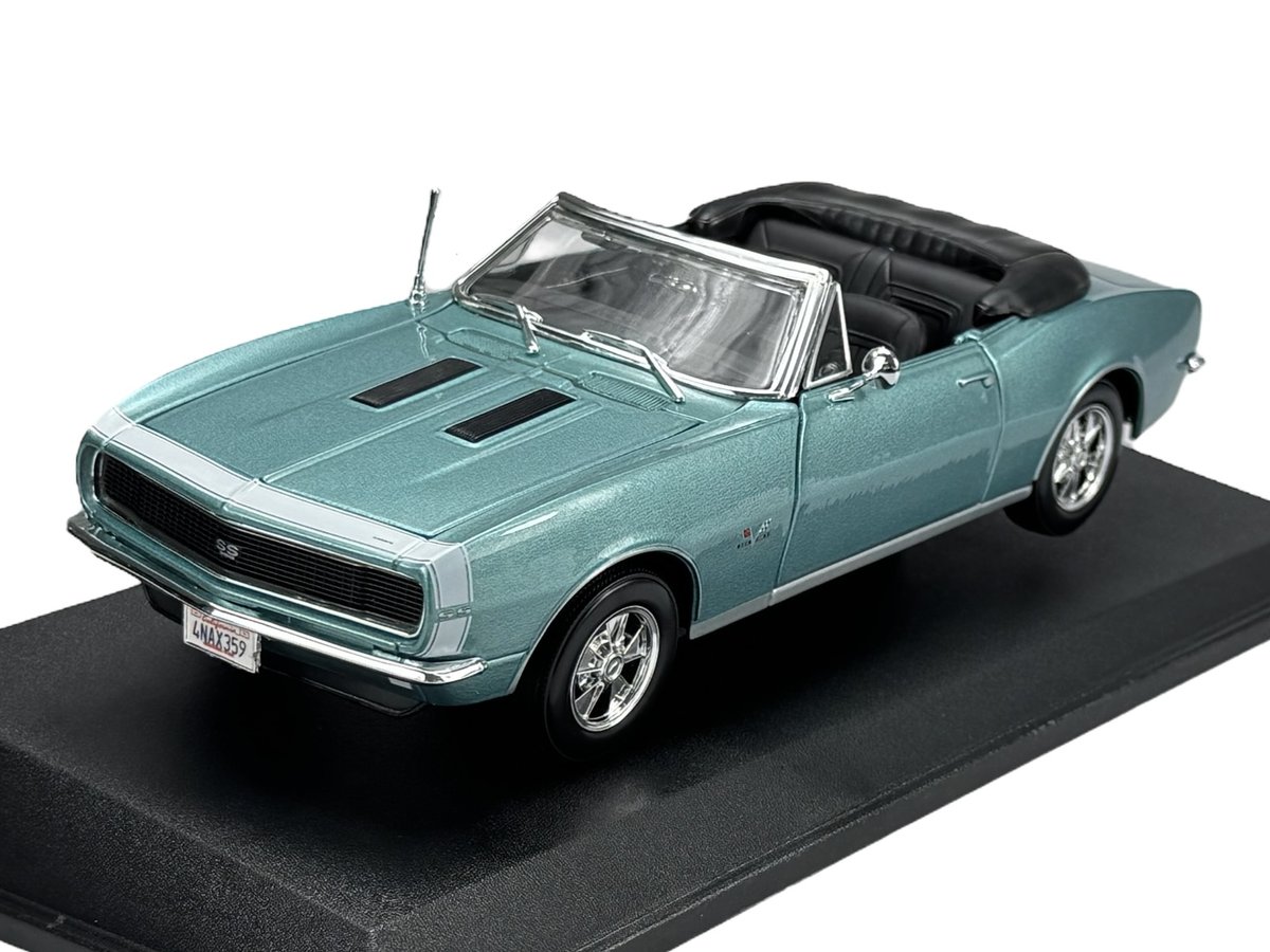 MAISTO 1967 CHEVROLET CAMARO SS 396 NIEBIESKI 1:18 31684