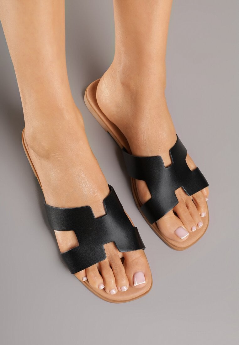 Czarne Skórzane Klapki Vices z Geometryczną Cholewką Arseria