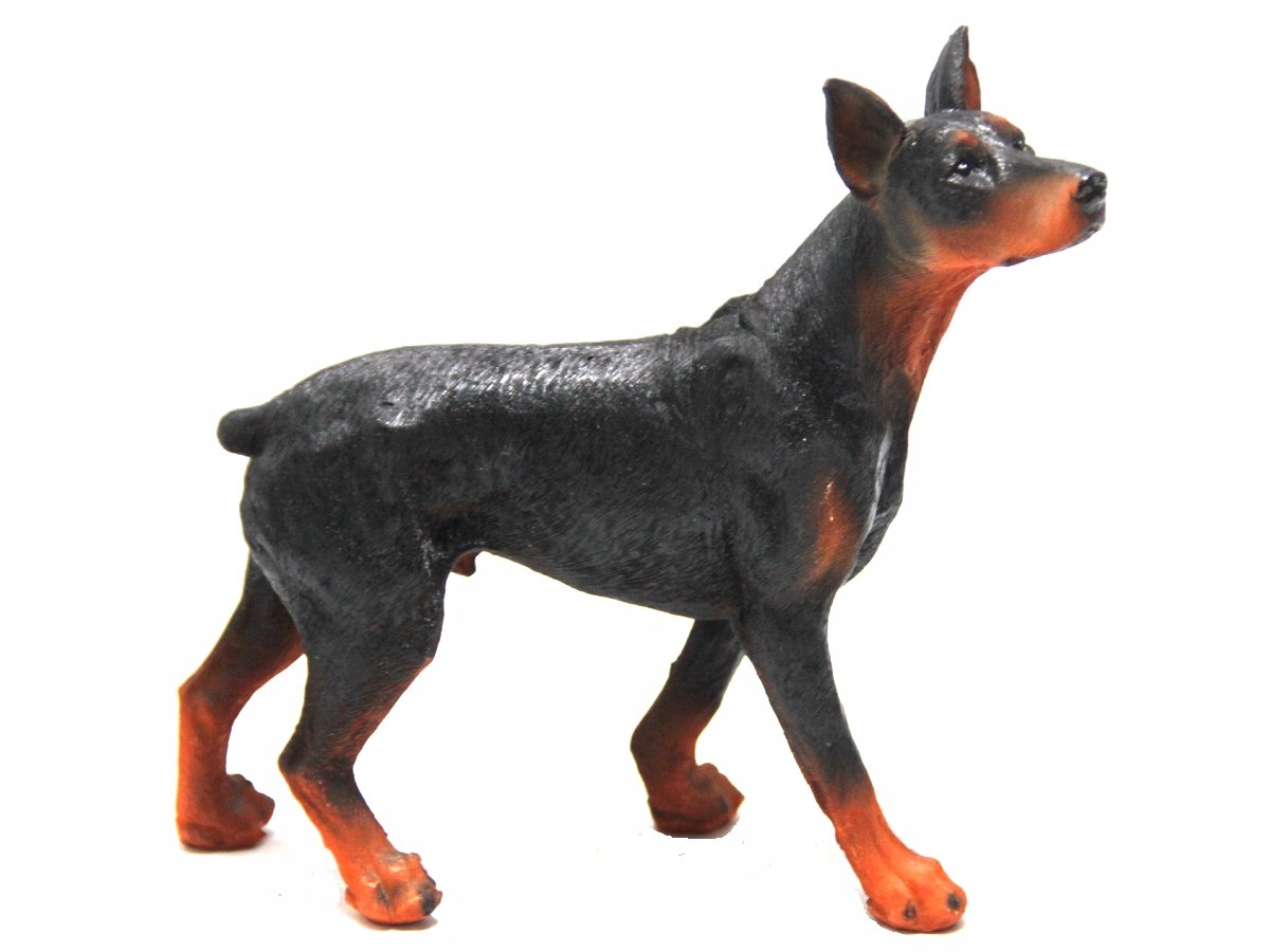 ELEGANCKA FIGURKA PSA DOBERMAN