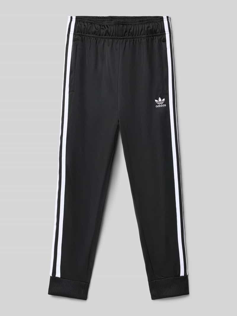 Spodnie dresowe o kroju regular fit z wyhaftowanym logo model ‘Track’
