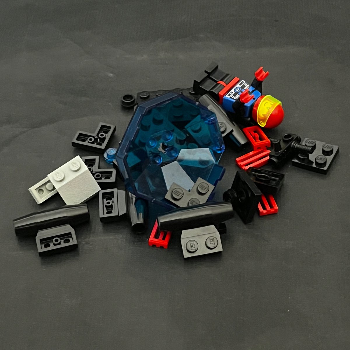 6835 LEGO Kosmiczny pojazd patrolowy