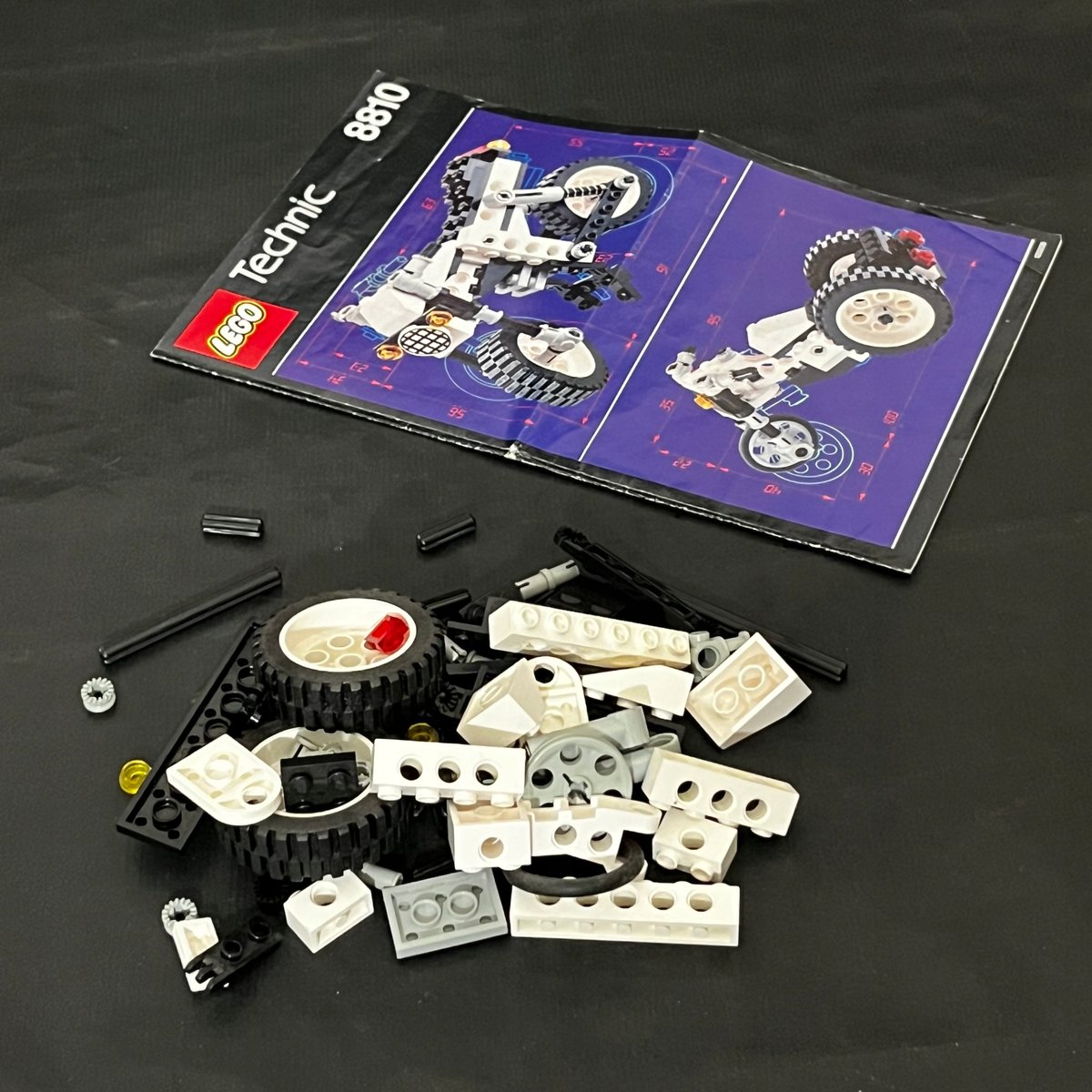 8810 LEGO Mały motocykl