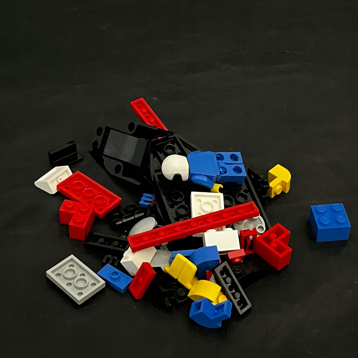 6537 LEGO Czarna łódź wyścigowa