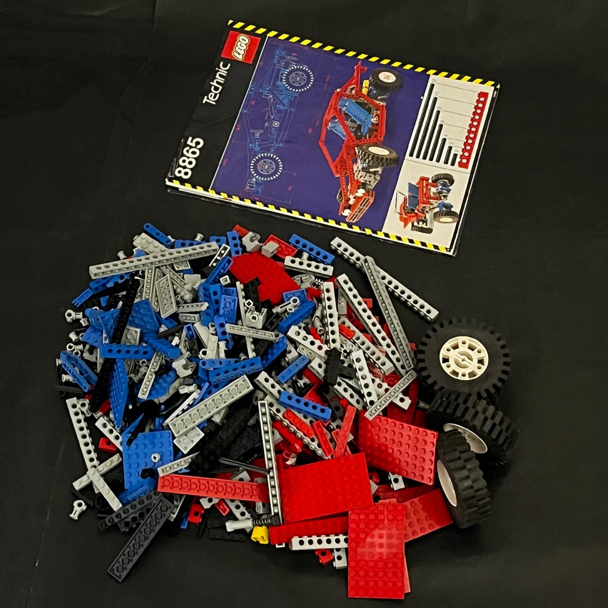 8865 LEGO Duże Auto Testowe
