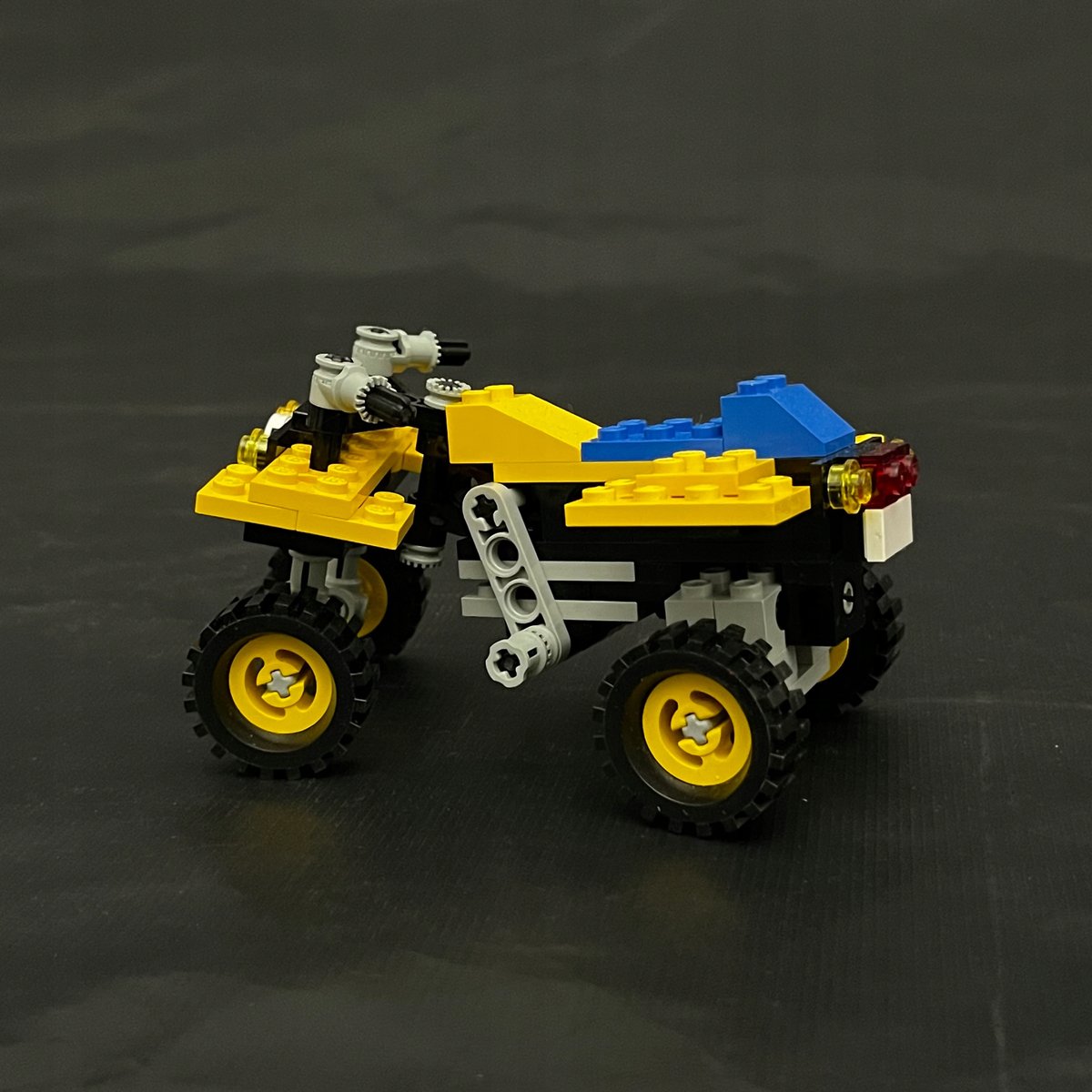 8826 LEGO Pojazd plażowy