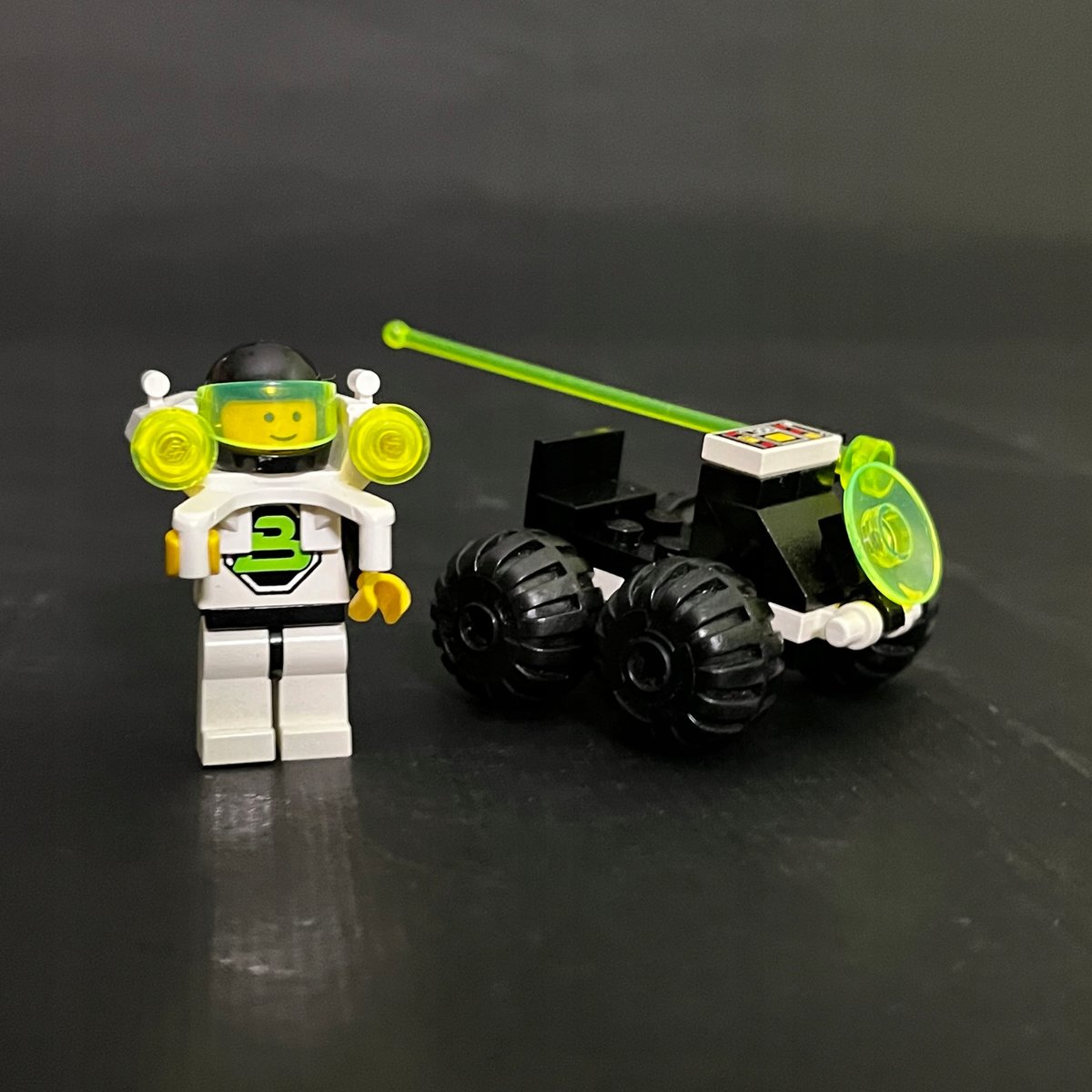 6812 LEGO Kosmiczny pojazd rozpoznawczy