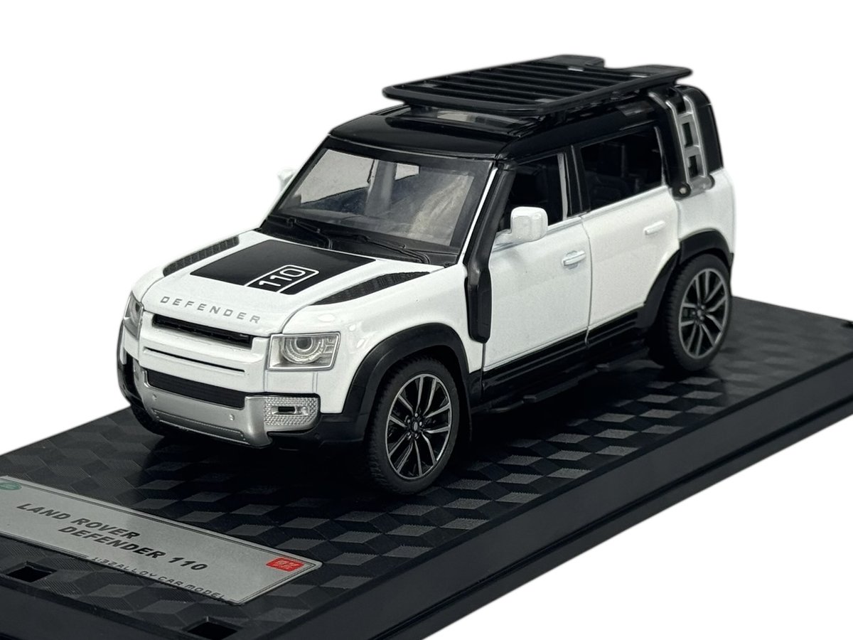 ALLOY CAR LAND ROVER DEFENDER 110 BIAŁY 1:32