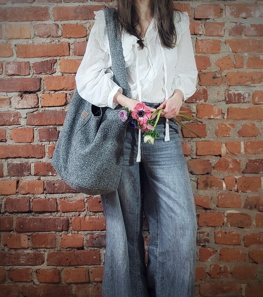 Boogi Bag szara torba hobo w stylu boho