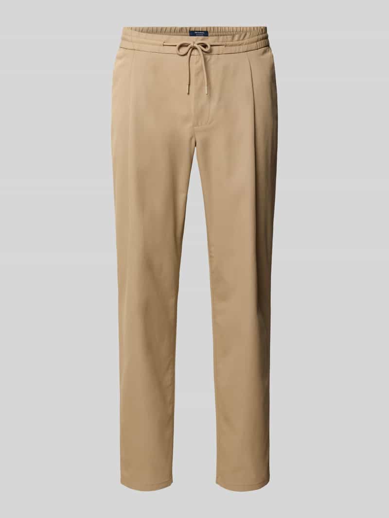 Spodnie materiałowe o kroju regular fit z kieszeniami z tyłu