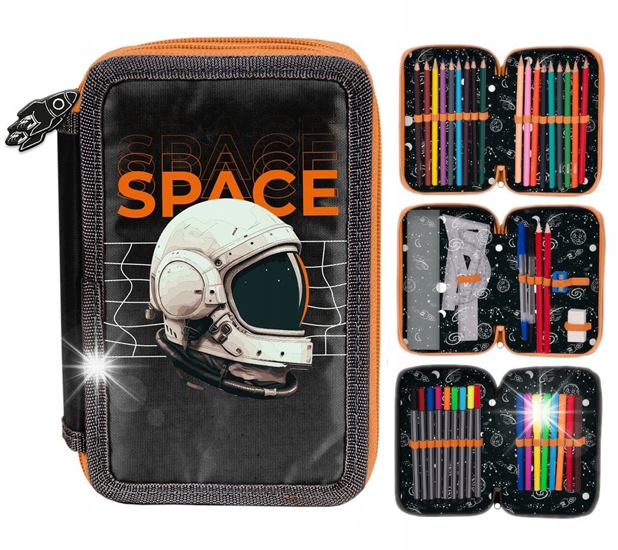 PIÓRNIK TRZYKOMOROWY Z WYPOSAŻENIEM DLA CHŁOPCA SPACE NASA CZARNY