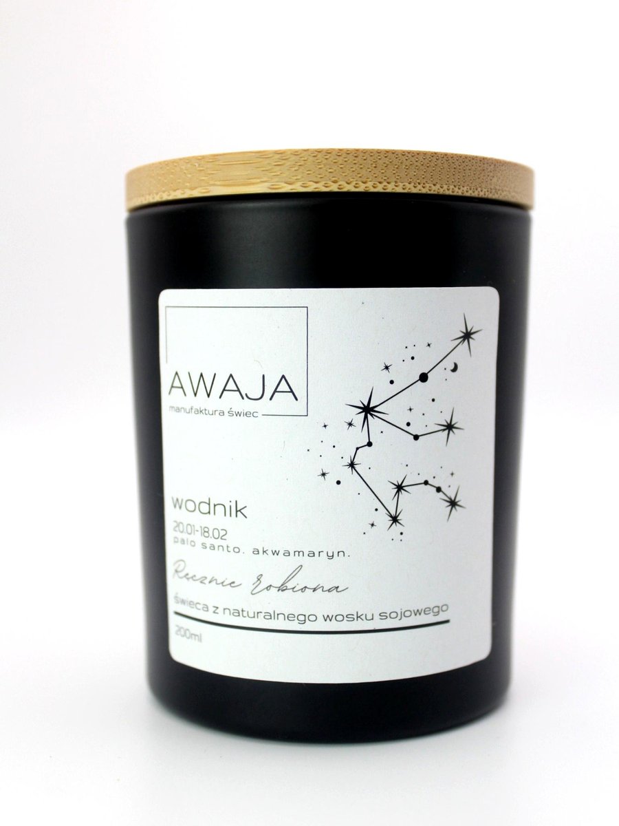Świeca zodiakalna Wodnik – czarna, sojowa, zapachowa, handmade, prezent