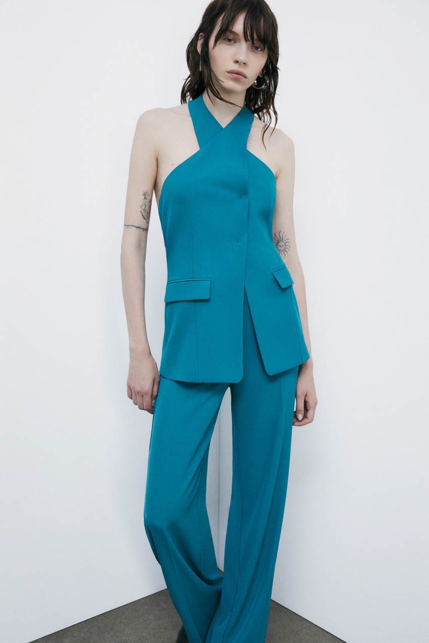 Kamizelka ze skrzyżowanym dekoltem