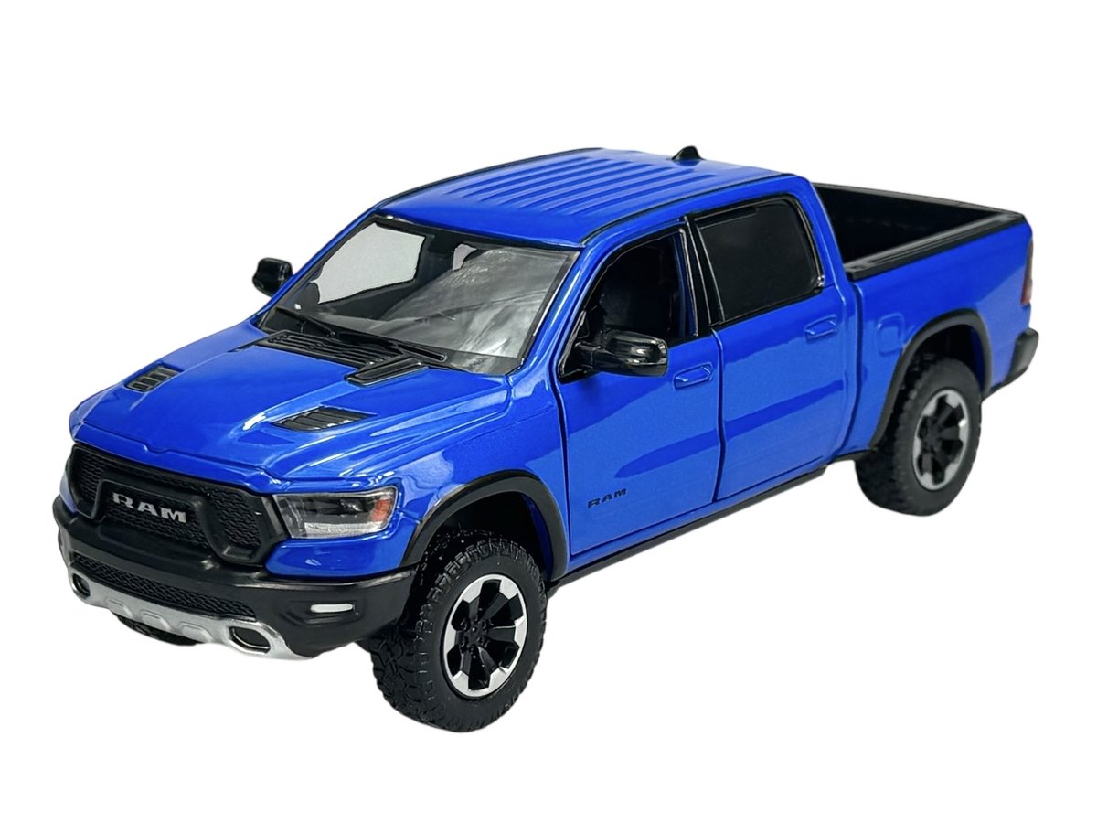 MOTORMAX 2019 DODGE RAM 1500 CREW CAB REBEL NIEBIESKI 1:27 79358