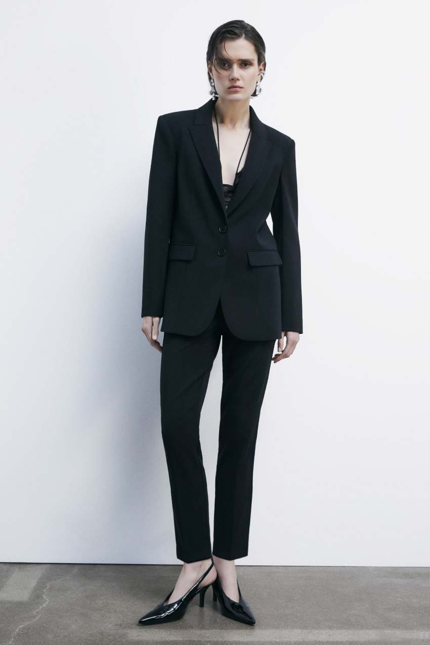 Spodnie cygaretki z Crêpe