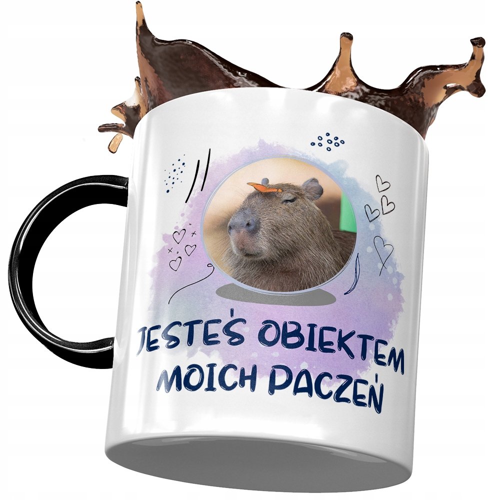 Kubek Czarny Kapibara na Urodziny Imieniny Prezent z Nadrukiem ze Zdjęciem + Opakowanie na prezent (wzór 03)
