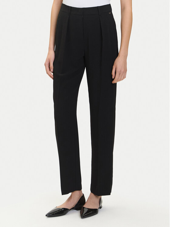 Armani Exchange Spodnie materiałowe XW000664 AF10872 UC001 Czarny Loose Fit