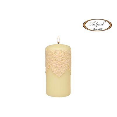 Świeca pieńkowa 15 x 7 cm koronka IV lakier matowy ecru