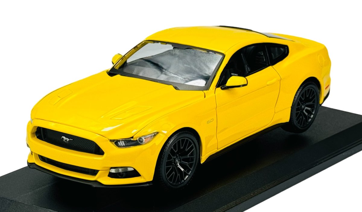 MAISTO 2015 FORD MUSTANG ŻÓŁTY 1:18 31197