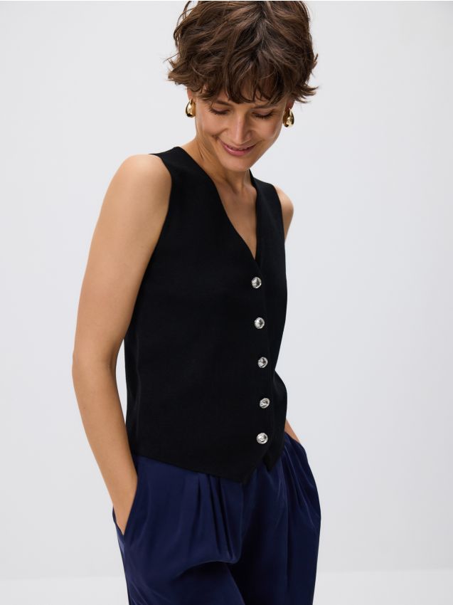 Reserved - Kamizelka z dekoracyjnymi guzikami - czarny