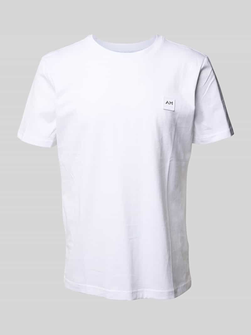 T-shirt z detalem z logo