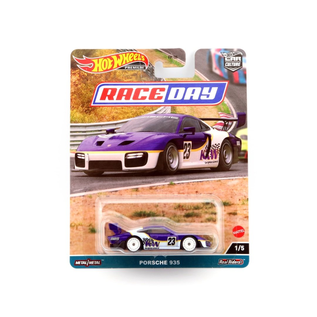 HOT WHEELS Premium Car Culture Porsche 935 Race Day