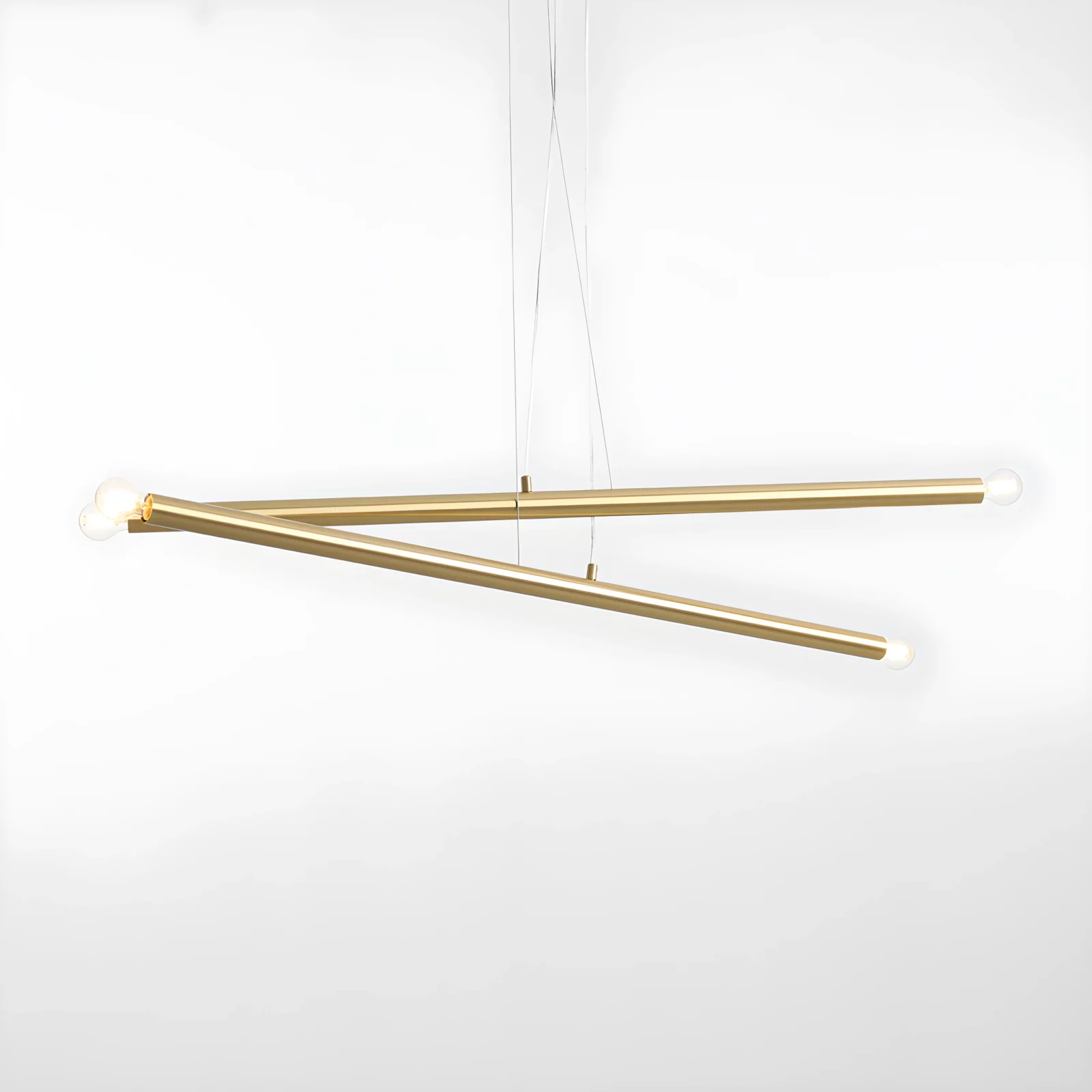 Złota lampa Tubo 4 wisząca z możliwością wymiany żarówek