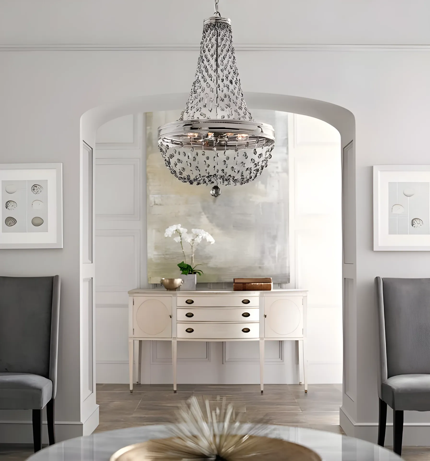 Żyrandol w stylu glamour Luxembourg do wysokiego salonu
