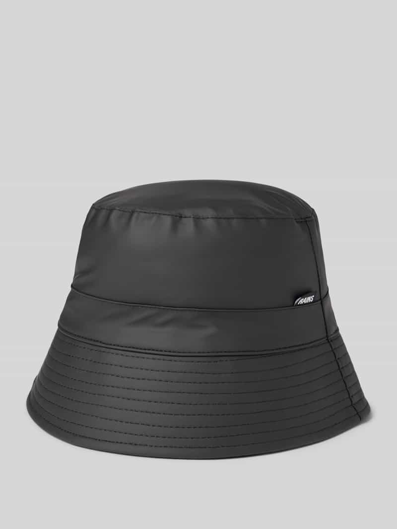 Czapka typu bucket hat z imitacji skóry