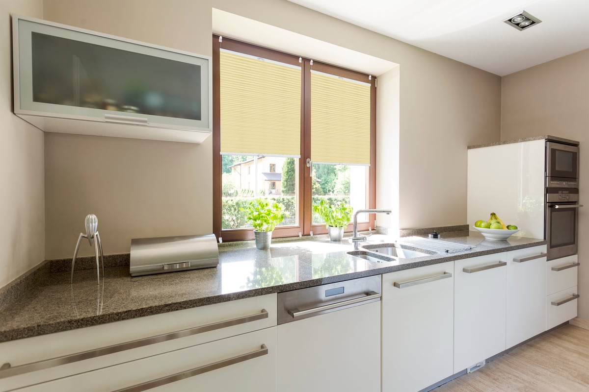 Roleta plisowana Metallic Ecru 76 x 140 cm z połyskiem