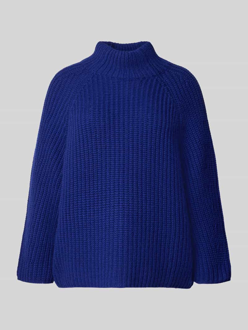 Sweter wełniany ze stójką