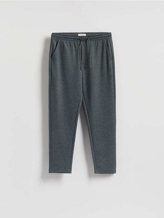 Reserved - Spodnie regular fit - granatowy