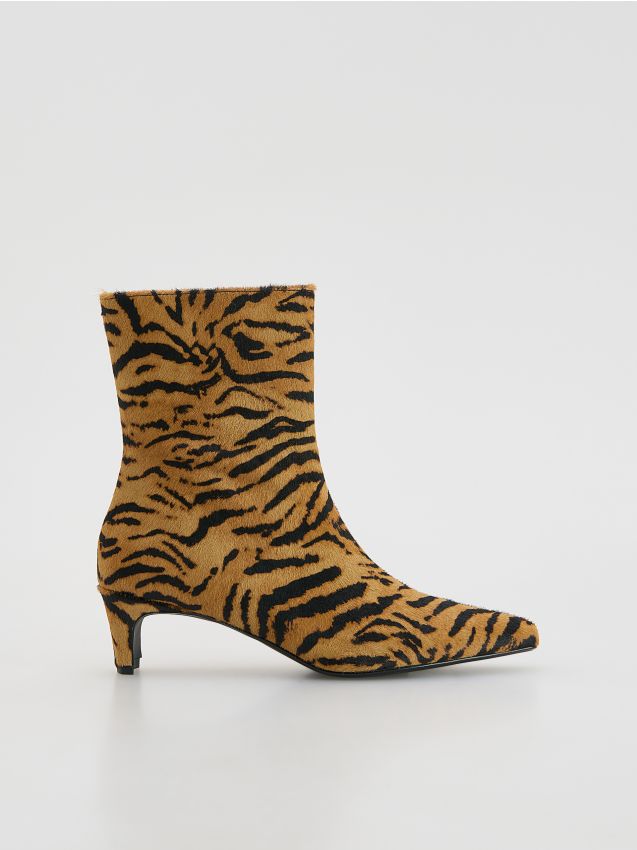 Reserved - Skórzane botki ze zwierzęcym wzorem - wielobarwny