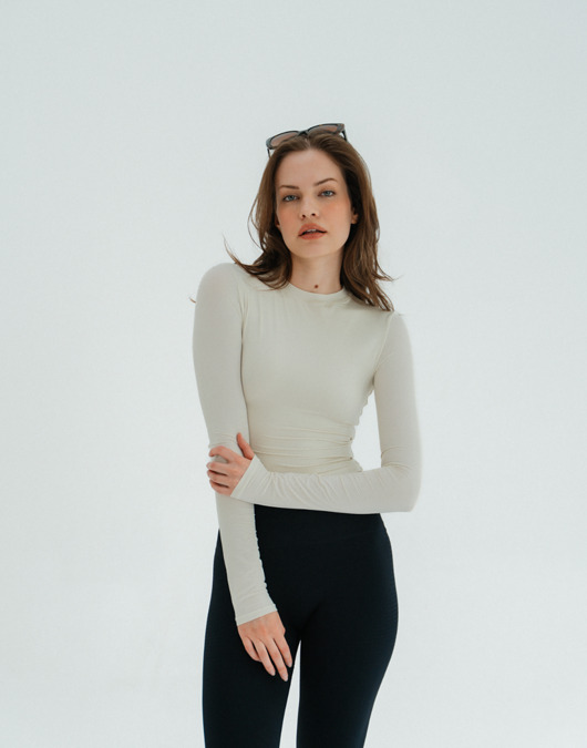 Longsleeve do jogi damski VOGUE - creamy white