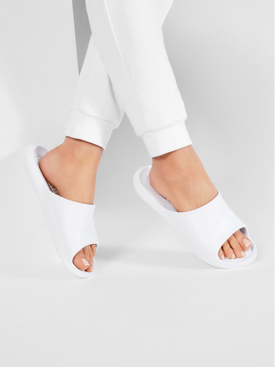 Nike Klapki Victori One Shwer Slide CZ7836 100 Biały
