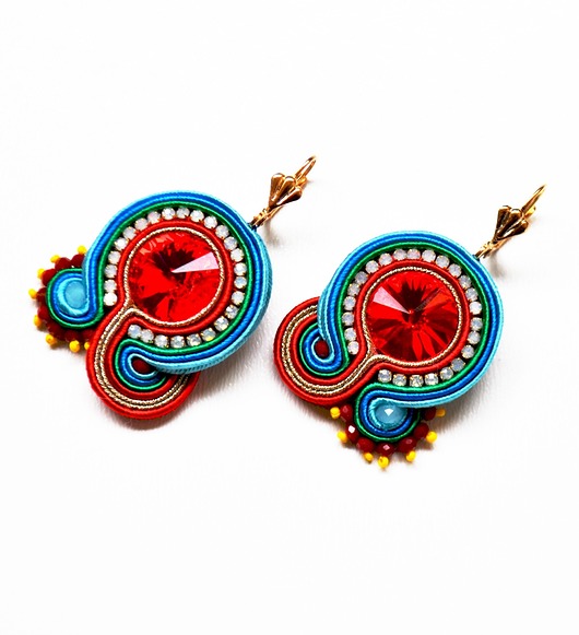 Sutaszowe kolczyki MALAKKA