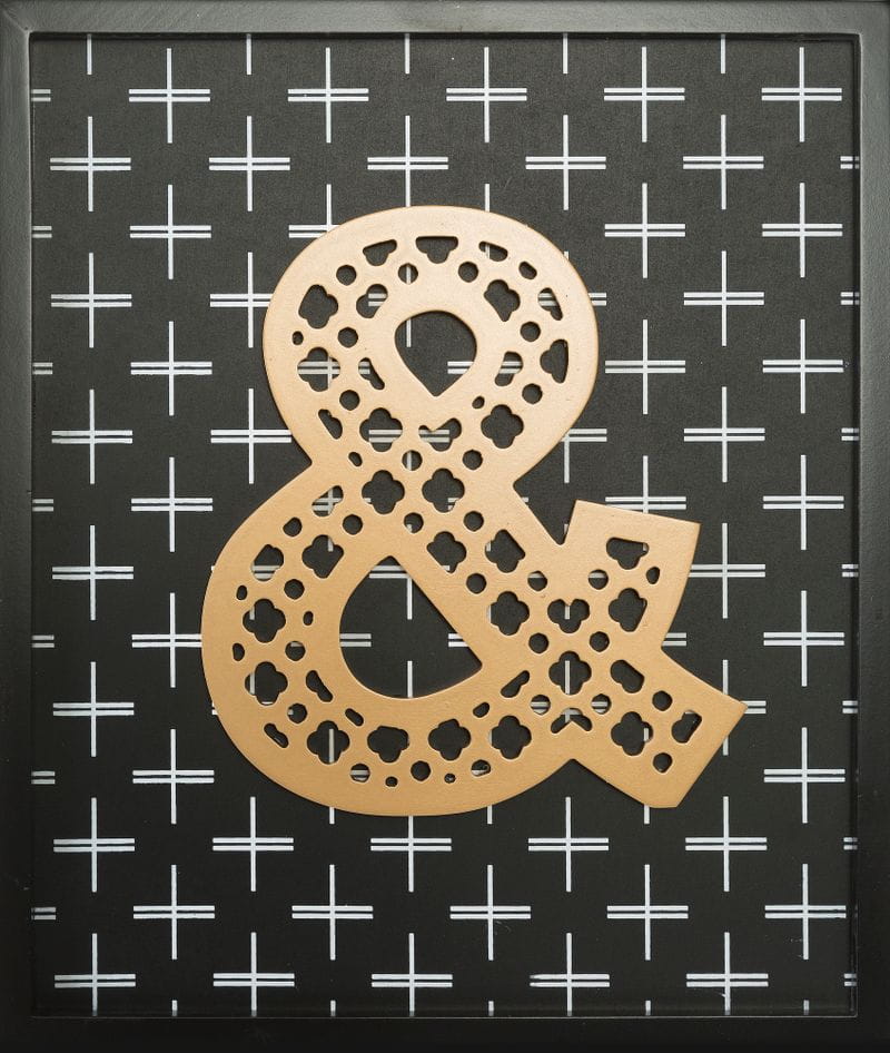 Obraz ozdobny w ramie brązowo-złoty 30x35cm