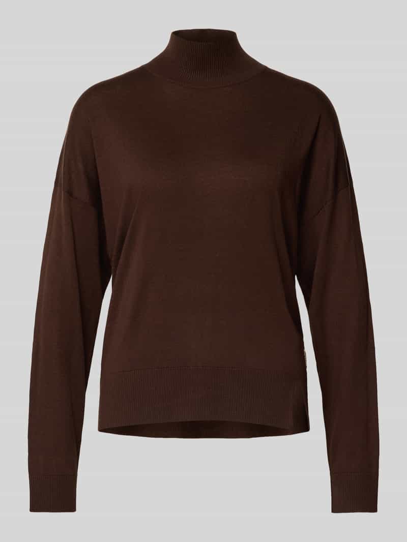 Sweter z dzianiny ze stójką