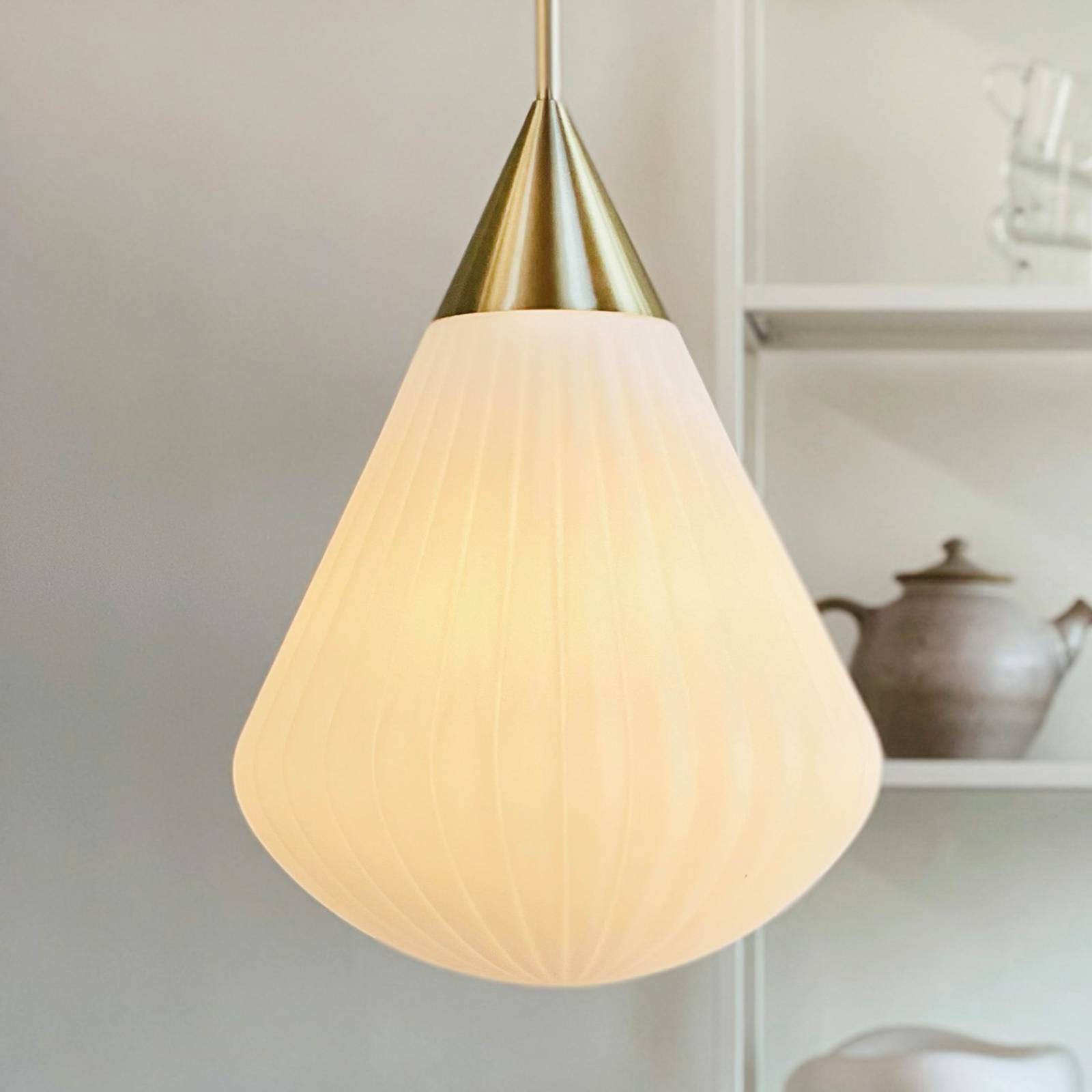 Dyberg Larsen Lampa wisząca designerska Ballon, możliwość ściemniania, biały / opal, salon / jadalnia, szkło, design
