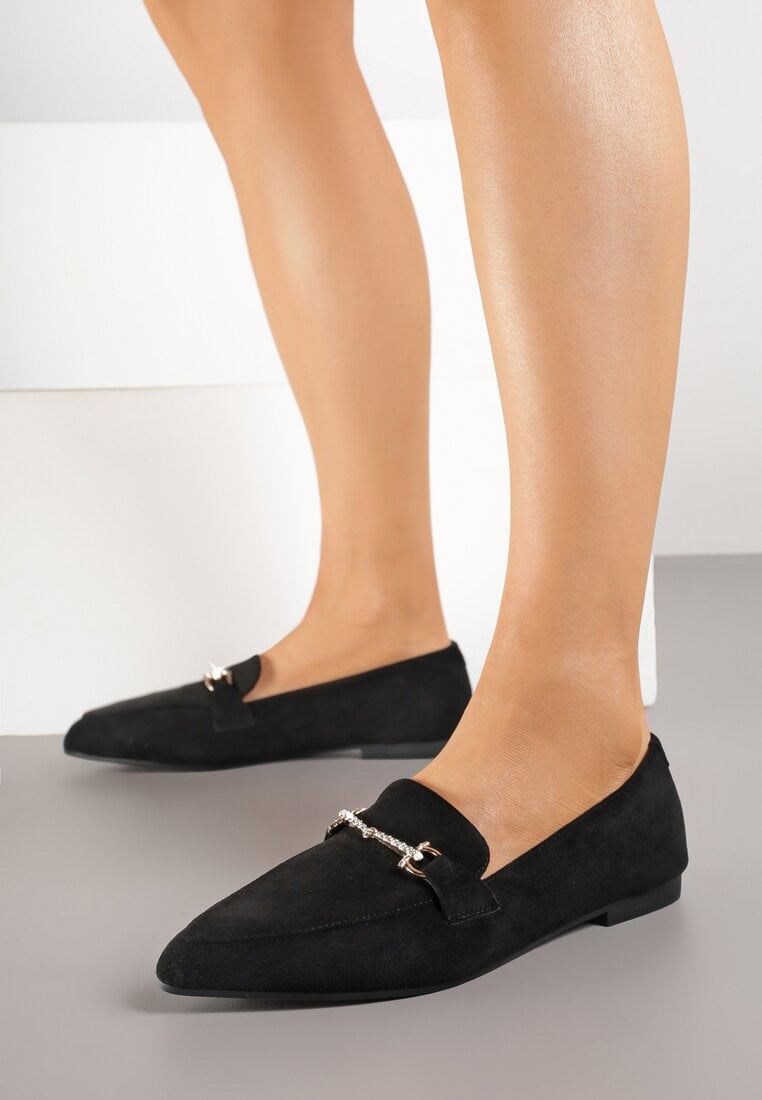 Czarne Mokasyny Vices z Noskiem w Szpic i Metaliczną Aplikacją Rilemise
