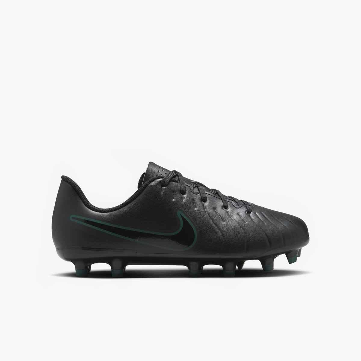 Buty piłkarskie korki NIKE Tiempo Legend 10 Club FG DV4352-002 R. 37,5