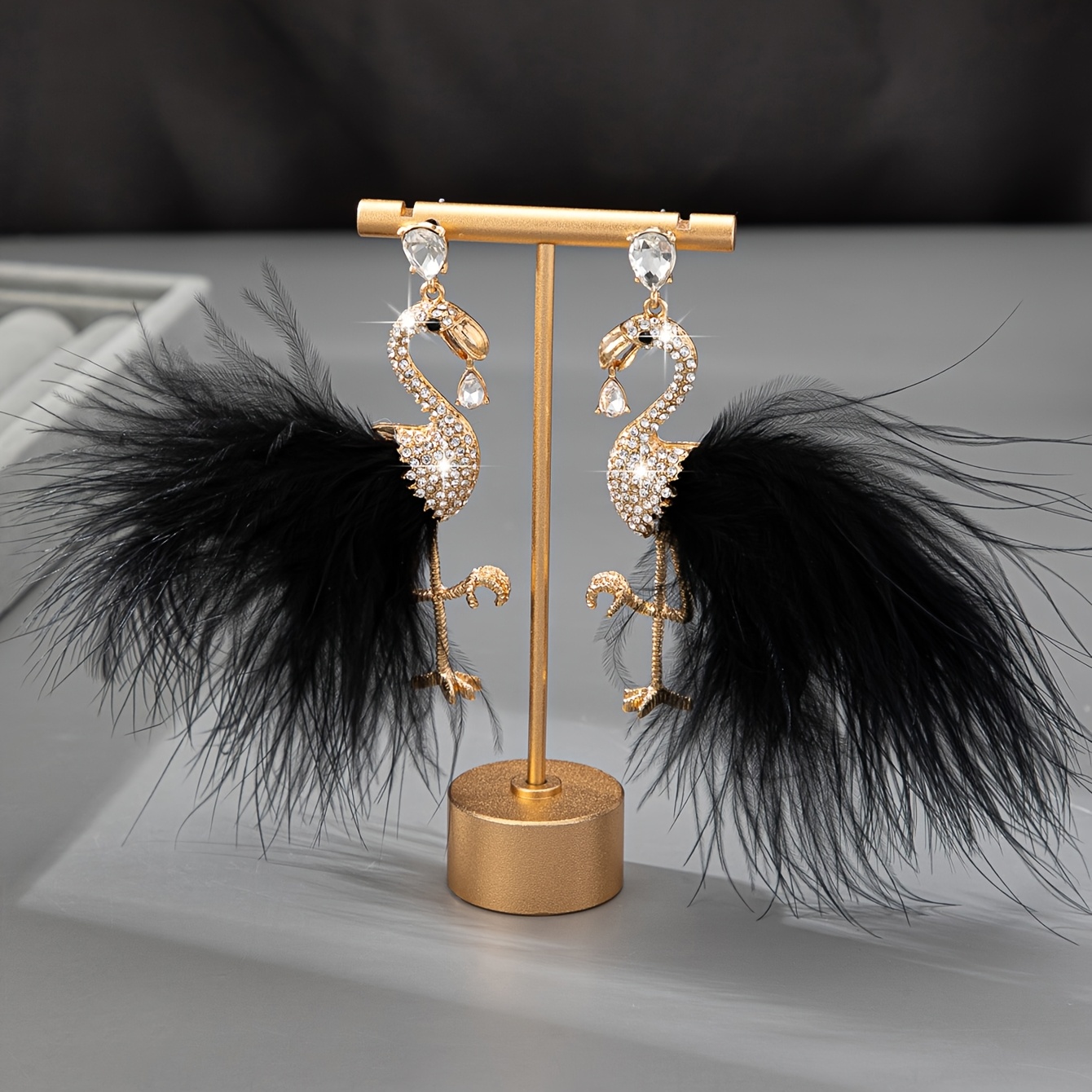 TEMU [Błysk Urodzinowy] Eleganckie Różowe Sztuczne Kolczyki z Piórami i Akcentami z Cyrkonii dla Kobiet - Idealne na Imprezy, Urodziny, Randki i