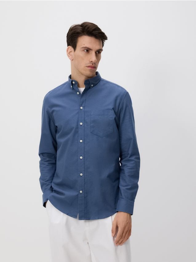 Reserved - Bawełniana koszula regular fit - granatowy