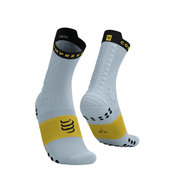 COMPRESSPORT Skarpetki do biegania trailowe PRORACING SOCKS V4 TRAIL grey dawn/ceylon yellow
