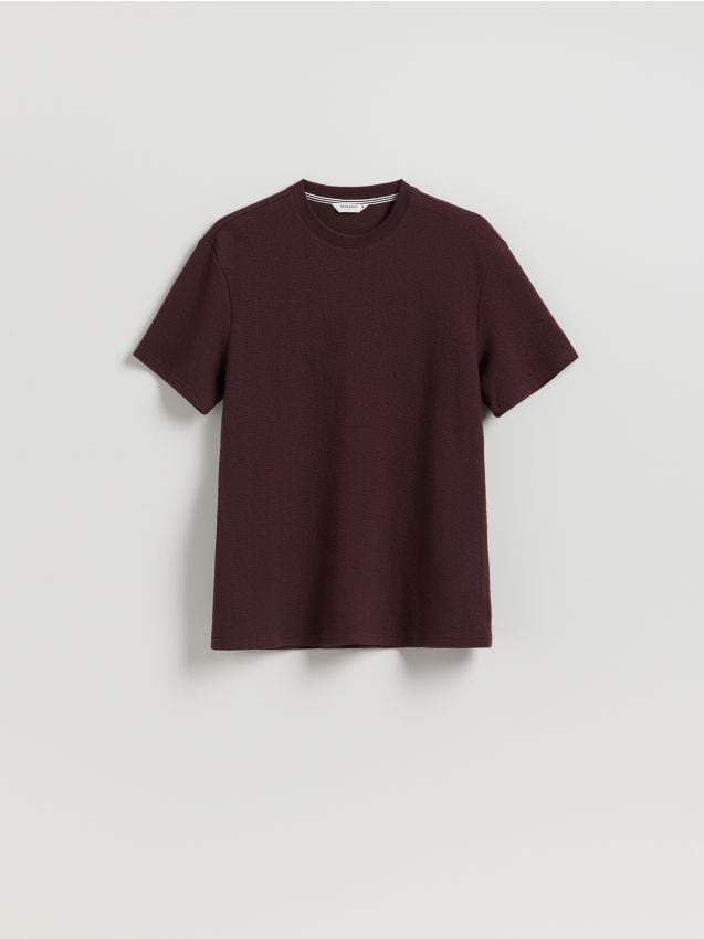 Reserved - Strukturalny t-shirt comfort fit - brązowy