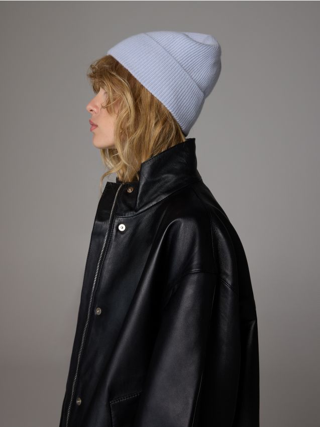 Reserved - Wełniana czapka z dodatkiem kaszmiru - jasnoniebieski