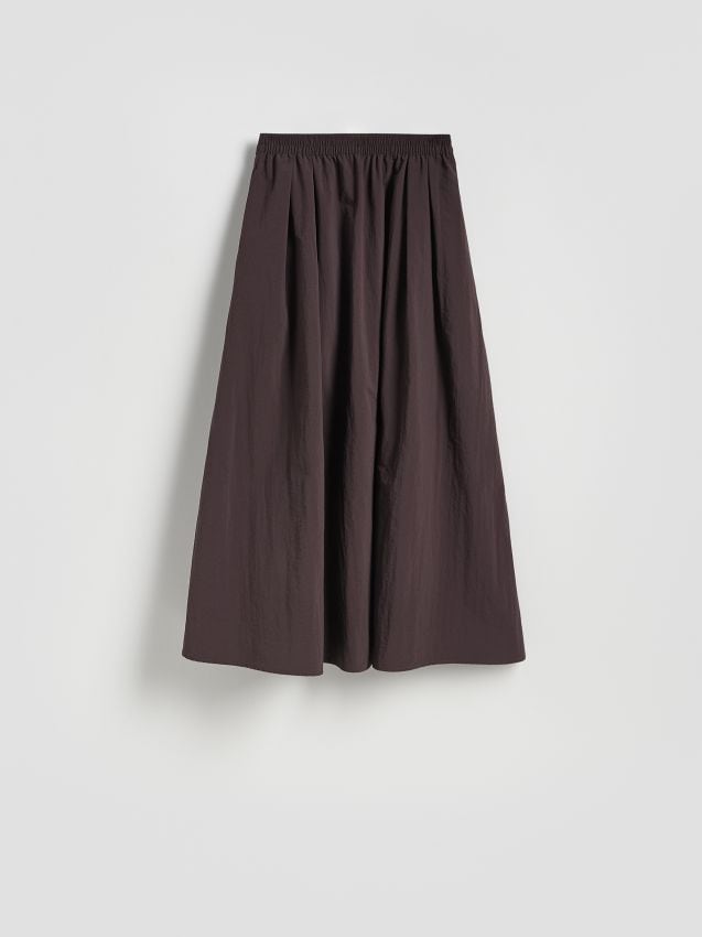 Reserved - Spódnica midi z zakładkami - ciemnobrązowy