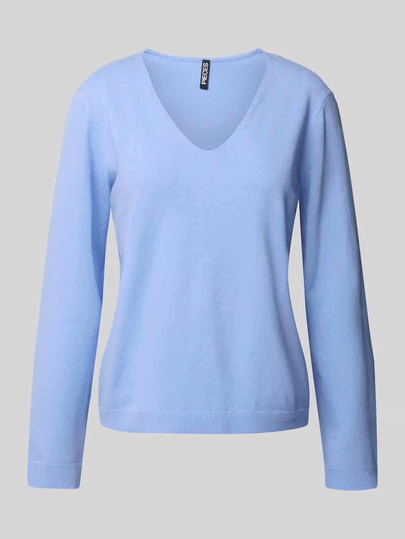 Sweter o kroju regular fit z dekoltem w serek model ‘BREE’