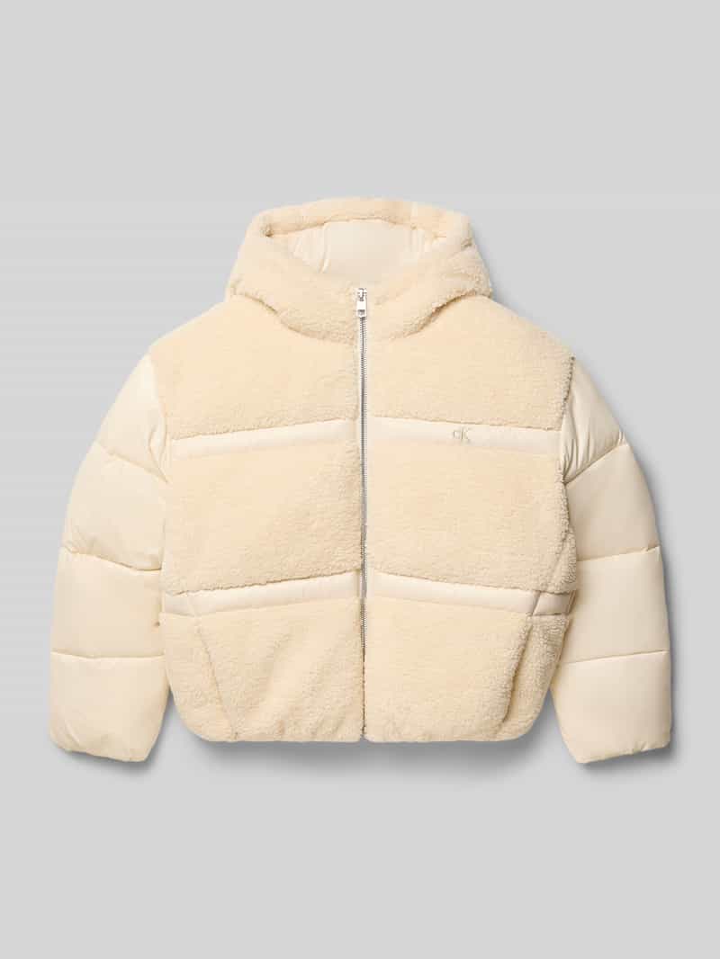 Kurtka pikowana z futerkiem