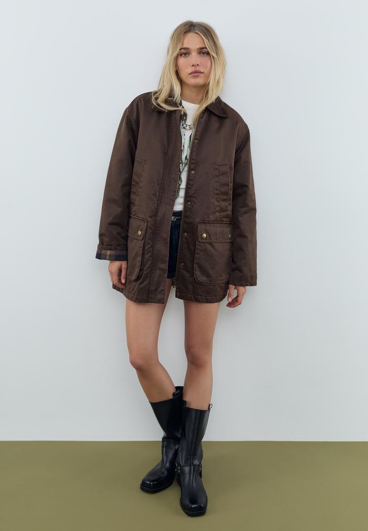 Stradivarius Parka woskowana z wieloma kieszeniami Brązowy S