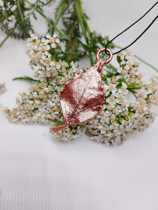 Wisiorek Liść Brzozy - Odnowa i ochrona